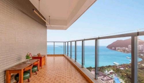 Three-Bedroom Apartment with Ocean View