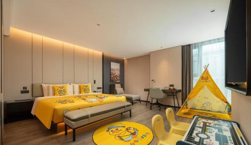 Premium Family Room
