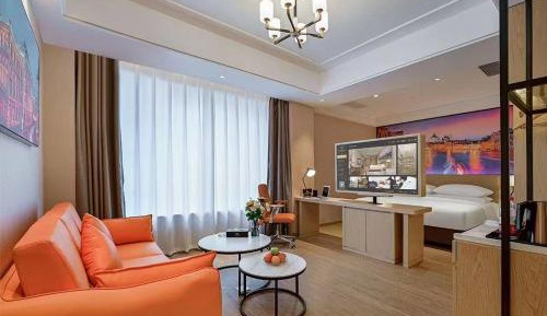 Suite with City View