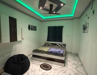 Economy Twin Room