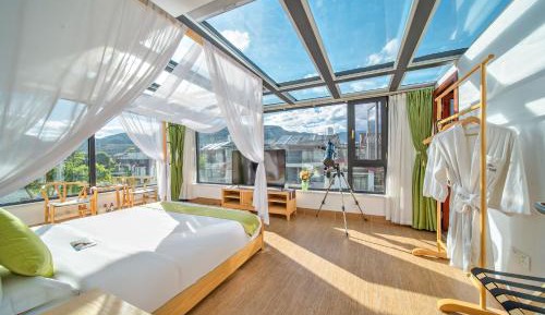 Double Room with Mountain View