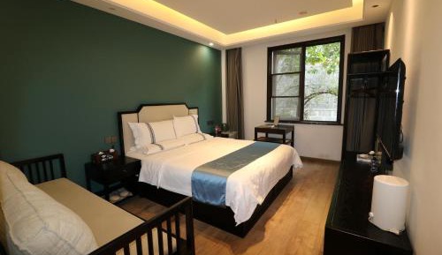 Double Room with Extra Bed