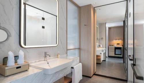 Deluxe Double Room with Two Double Beds