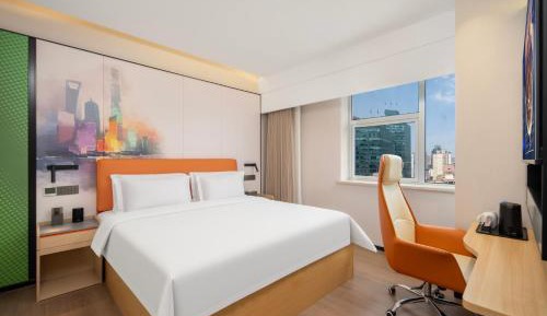 Superior Twin Room with City View
