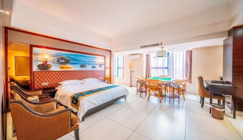 Deluxe Room (1 adult + 2 children)