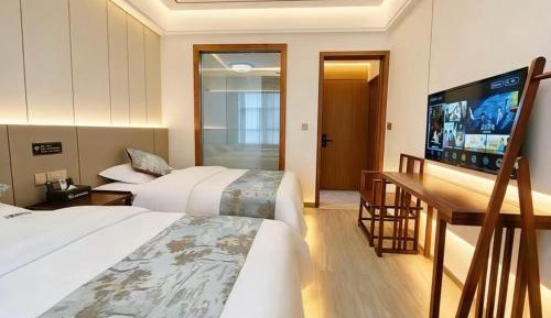 Superior Twin Room with Garden View