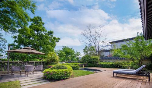 Xiuzhu Townhouse