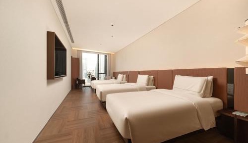 Premium Family Room