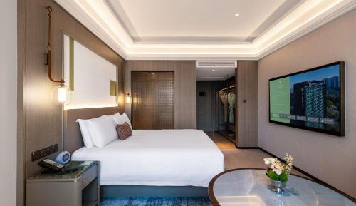 King Room with Garden View