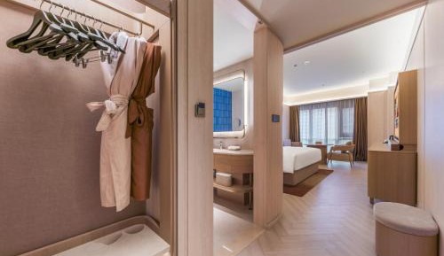 Executive King Room