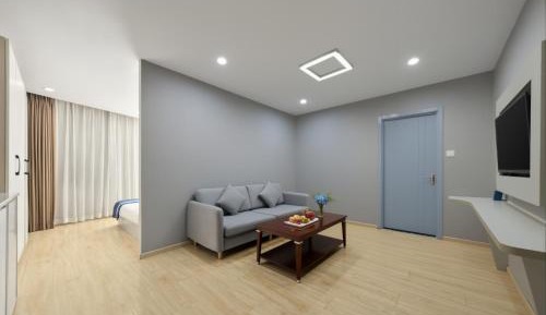 Two-Bedroom Suite