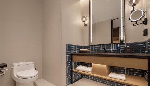 Superior Double Room with Two Double Beds and Atrium View