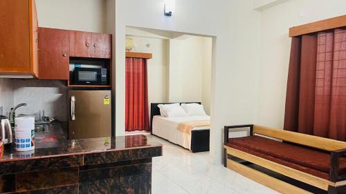 Deluxe One-Bedroom Apartment with City View