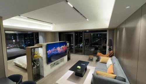 Apartment with View