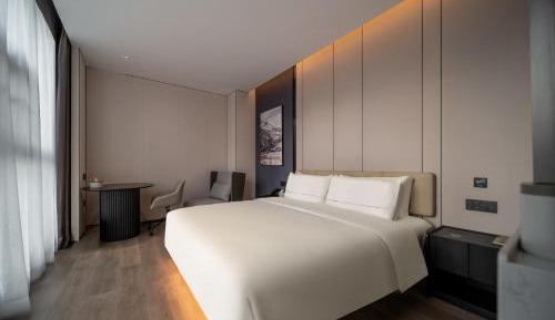 Superior Double Room with City View