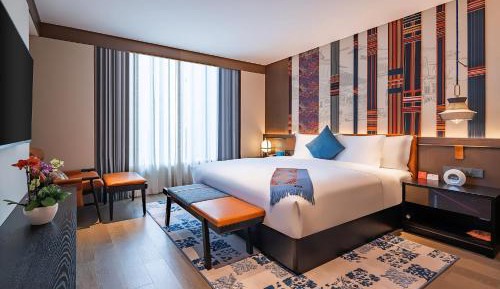 One-Bedroom King Suite