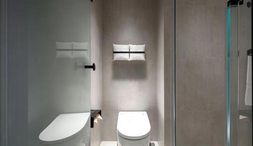 Super Twin Room