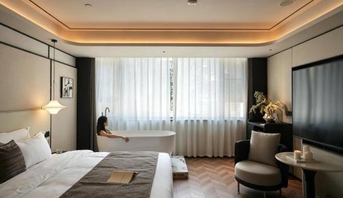 Deluxe Double Room with Bath