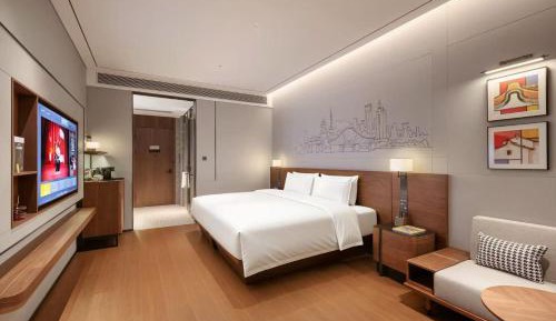 Deluxe Room (2 Adults + 1 Child)