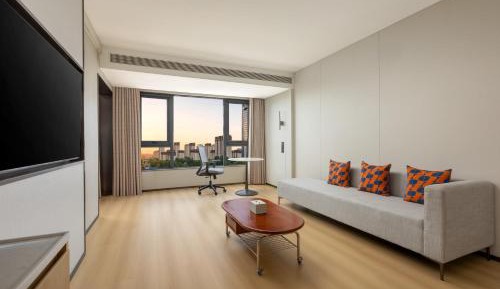 One-Bedroom Suite