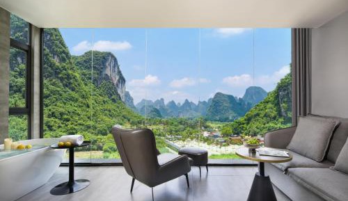 Panoramic Movie Twin Room