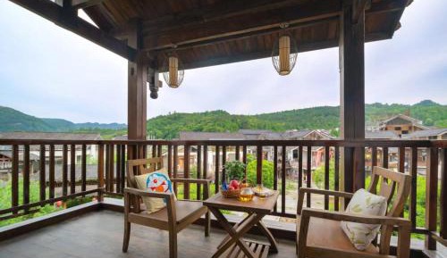 Double Room with Mountain View