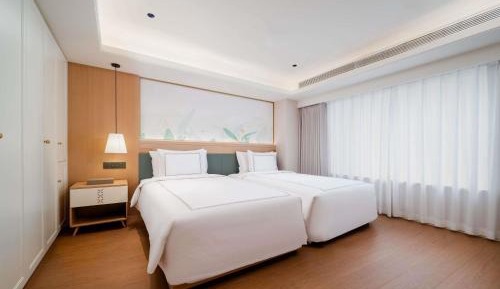One-Bedroom Swiss Executive Twin Room with Two Single Beds