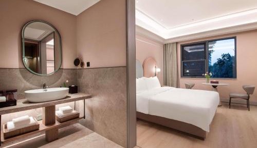 Executive King Room