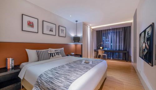 Executive Two-Bedroom Apartment