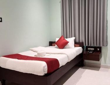 Deluxe Single Room