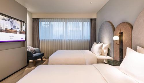 Superior Room with Two Twin Beds