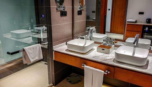 Superior Room with Two Twin Beds
