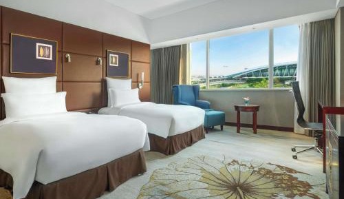 Deluxe Twin Room with View
