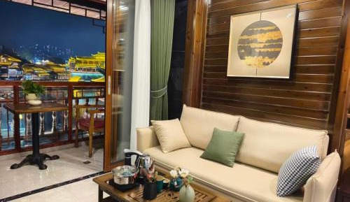 Twin Room with Balcony