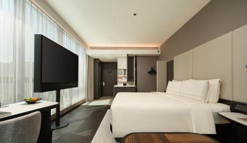 Executive Queen Room