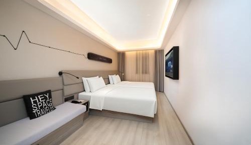 Standard Family Room