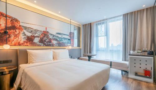 Super Double Room