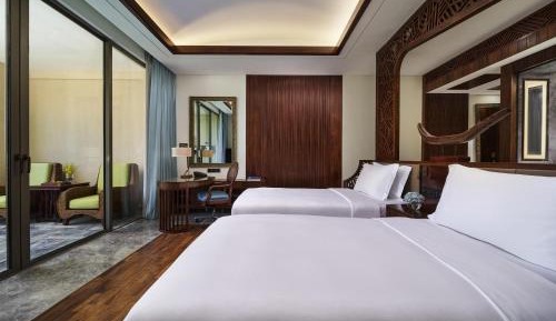 Fairmont Gold Room, Lounge Access, 2 Single Bed Ocean View