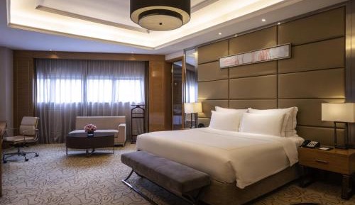 Junior Suite with King Bed
