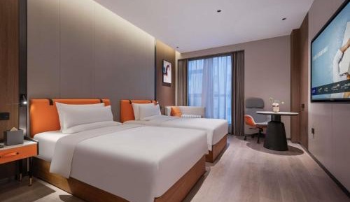 Superior Room with Two Twin Beds