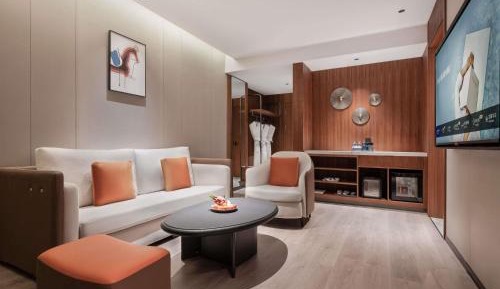 Deluxe Suite with One Double Bed and One Single Bed