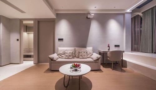 Executive King Suite