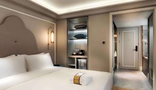 Privilege King Suite