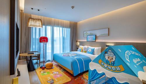 Standard King Room - Kids Theme