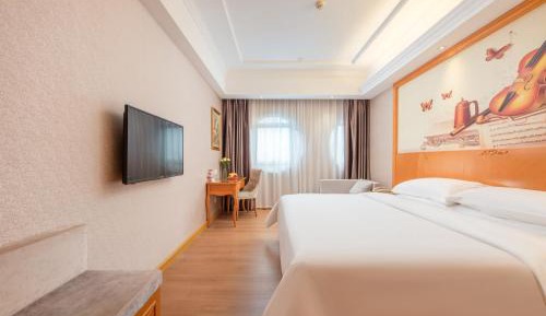 King Room with Garden View
