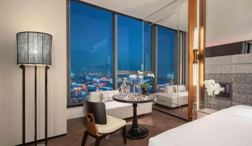 Twin Room with View