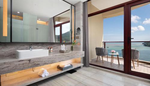 Superior Twin Room with Sea View
