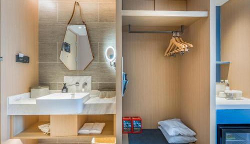 Superior Twin Room with Sea View
