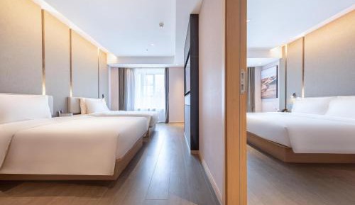Deluxe Suite with Sea View