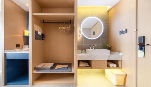 Superior Queen Room